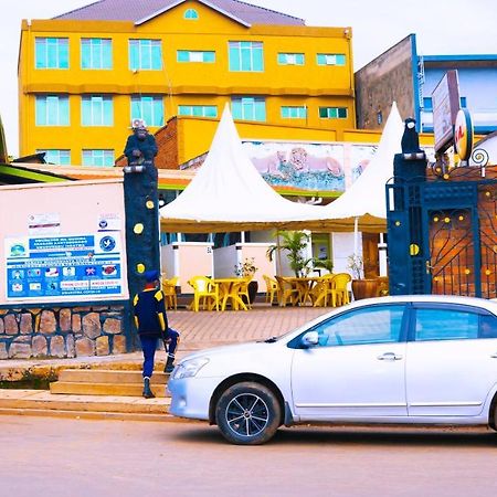 Peace & Grace Motel Kigali Exteriör bild